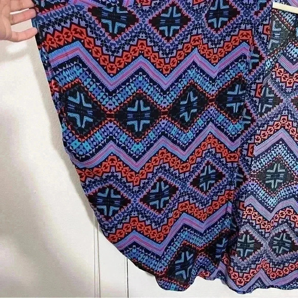 EXPRESS Geometric Purple, red and Turquoise Kimono Top | One size fits all - Picture 5 of 7